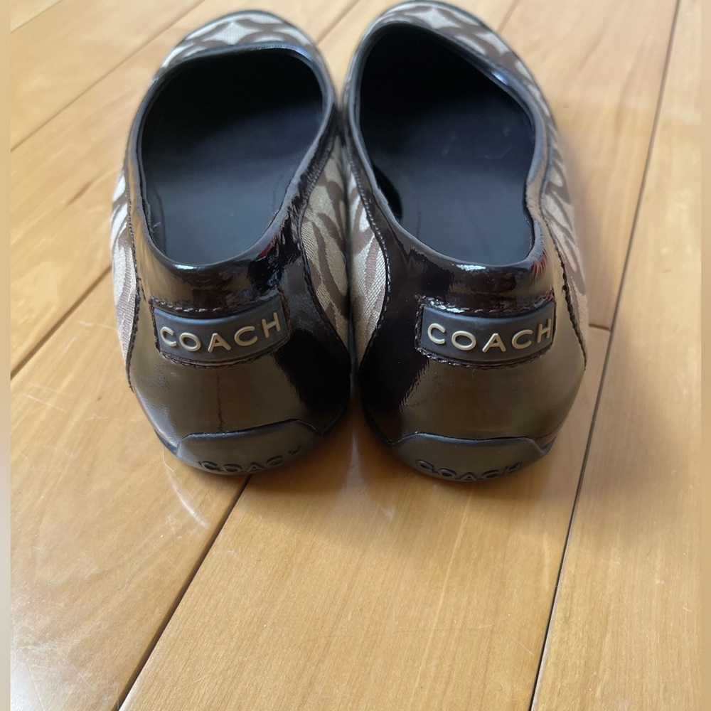 VGUC Brown Coach Signature Flats with rubber soles - Size 7.5 - Picture 2 of 5